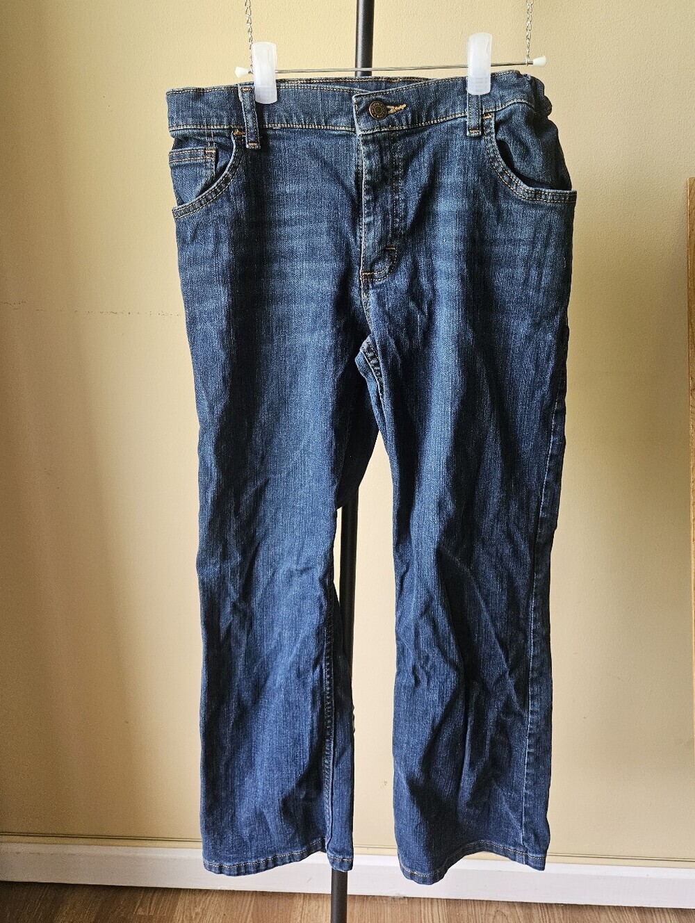 Wrangler Bly's Dark Blue Bootcut Jeans Size 14 Husky